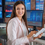 Trader Có Phải Là Nghề? Tầm Quan Trọng Của Huấn Luyện Viên Trading